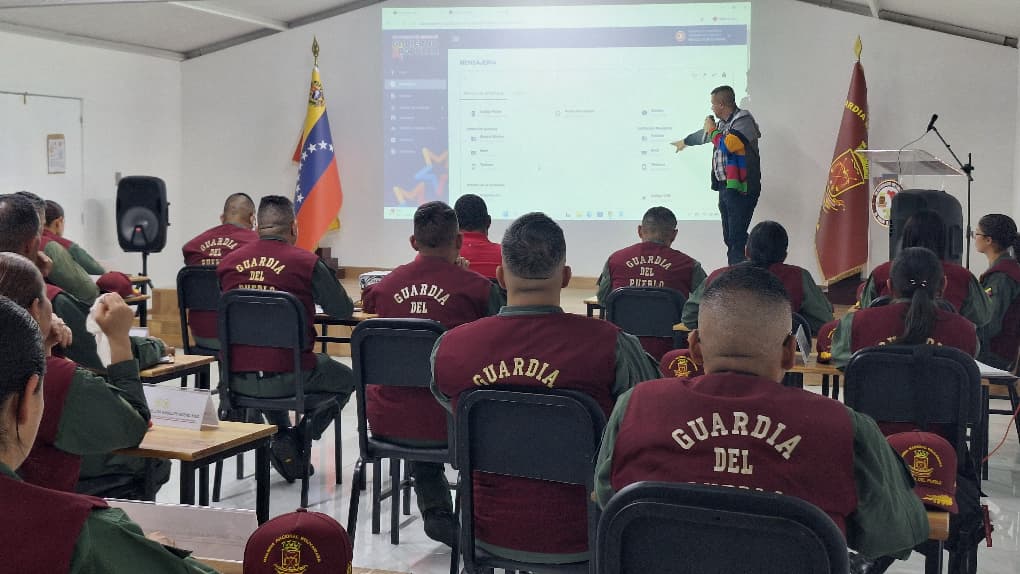Taller de Formación a la Guardia del Pueblo