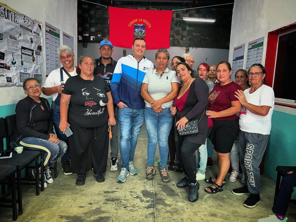 Sala de Gobierno Popular: Comuna «La Veguita»